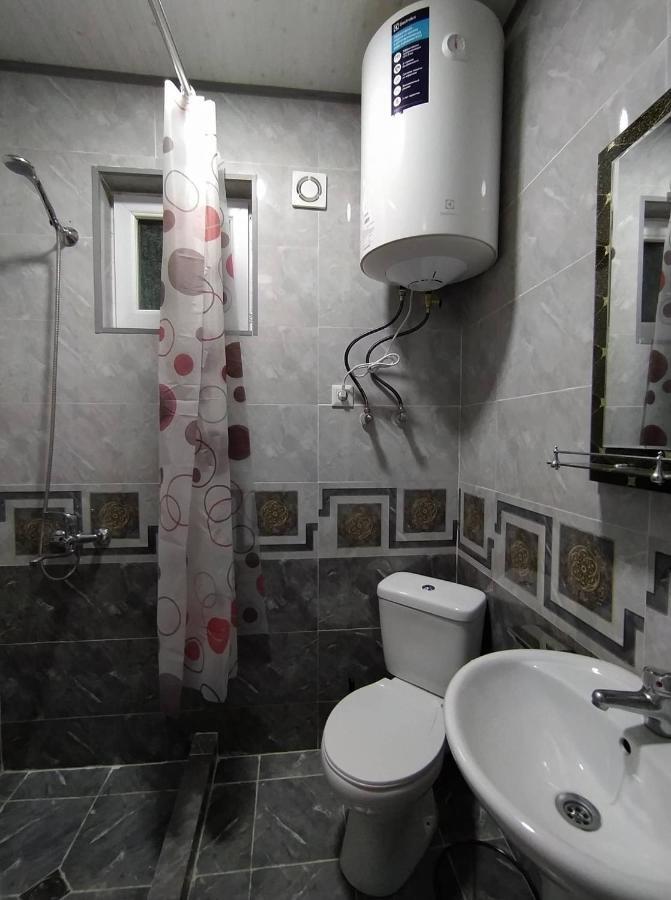 Tetne Qor Guesthouse Mestia Eksteriør billede