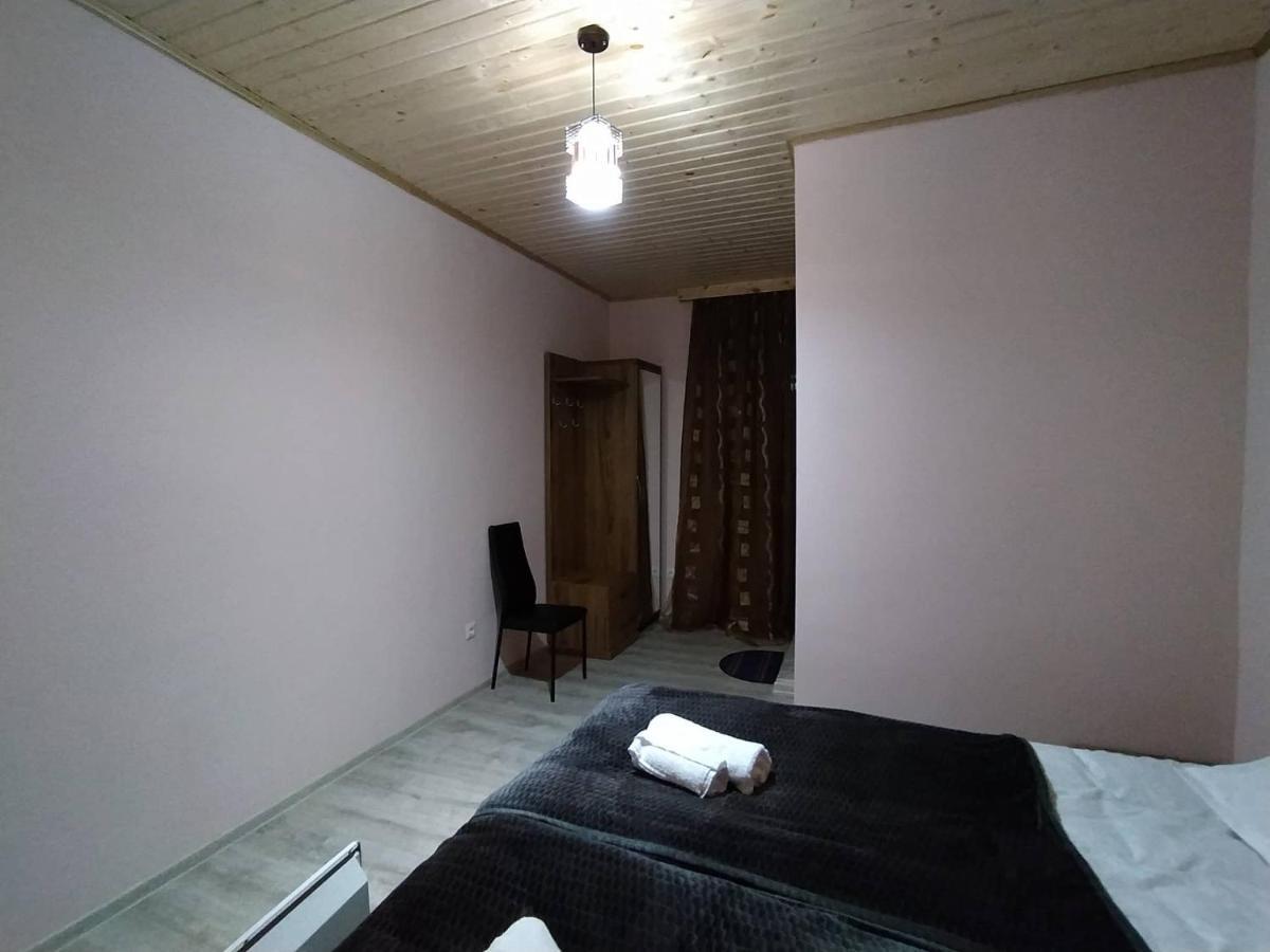 Tetne Qor Guesthouse Mestia Eksteriør billede